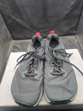 Altra Men's Gray Athletic Running Shoes with Red Heel Tabs